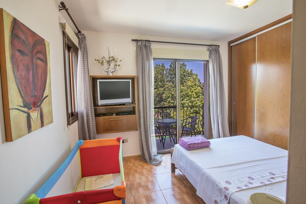 Artemisia Villa Protaras Bagian luar foto